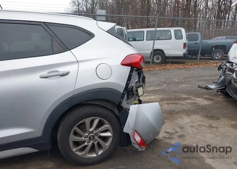 2018 Hyundai Tucson Sel Plus z USA, uszkodzony, nr VIN KM8J33A45JU639494